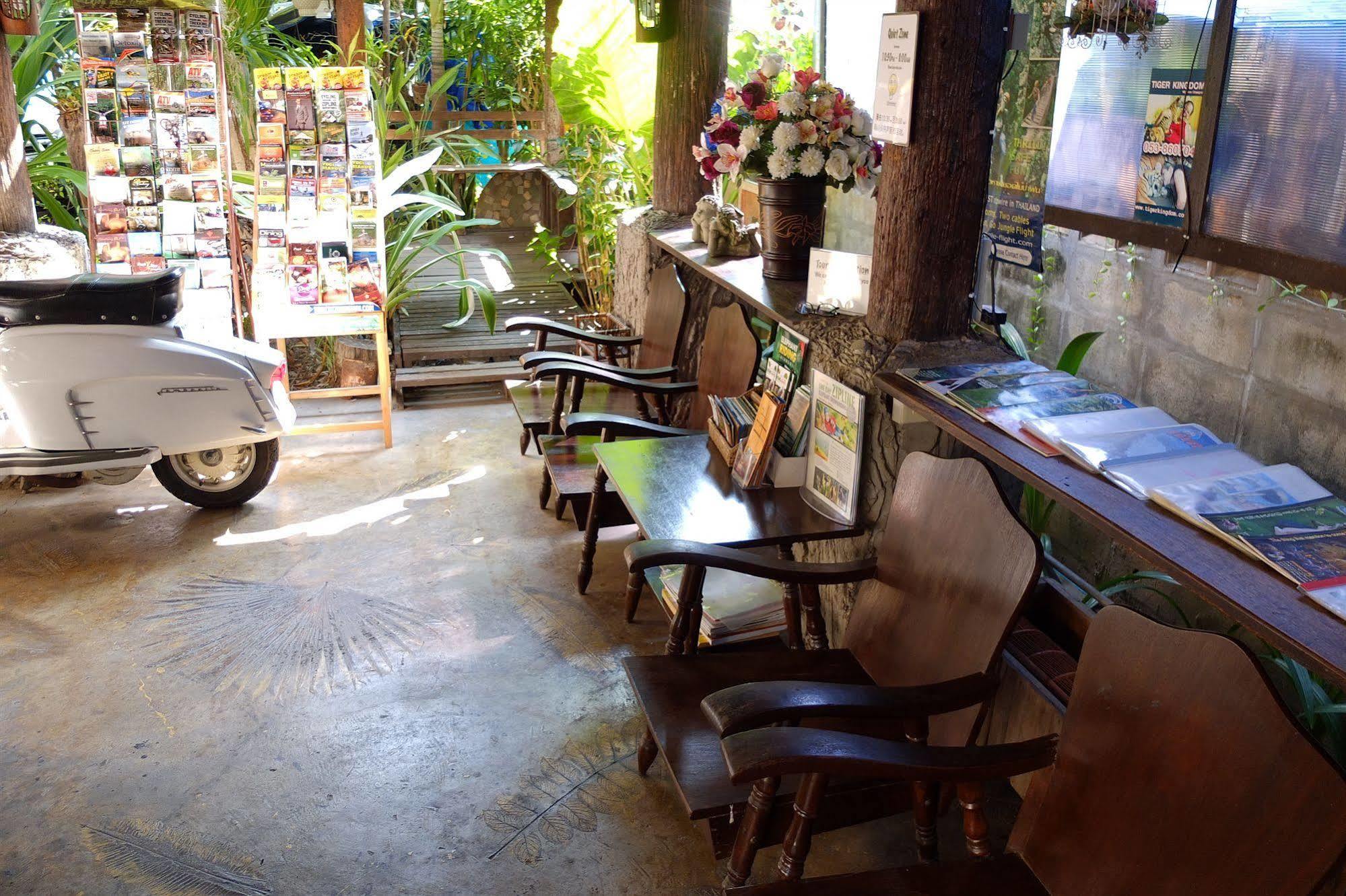 Saithong Guesthouse Chiang Mai Ngoại thất bức ảnh