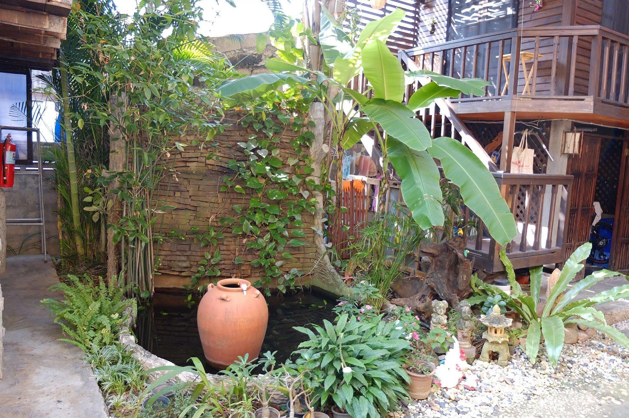 Saithong Guesthouse Chiang Mai Ngoại thất bức ảnh
